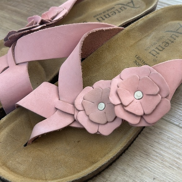 Beautiful pink leather sandals. In new condition!AUTENTI from Spain. - Picture 3 of 5